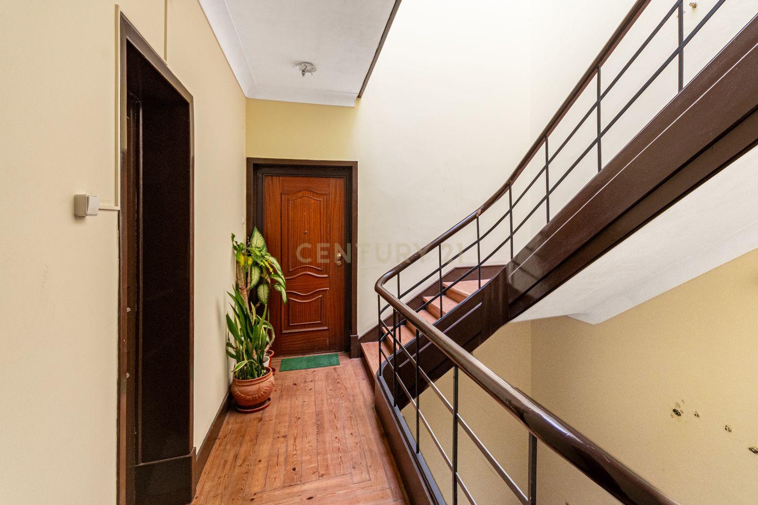 APARTAMENTO T3+1 PENHA DE FRANÇA - Image 20