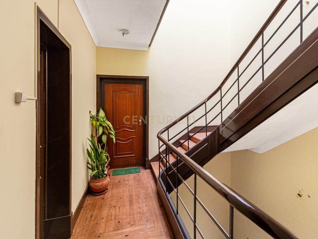 APARTAMENTO T3+1 PENHA DE FRANÇA - Image 20
