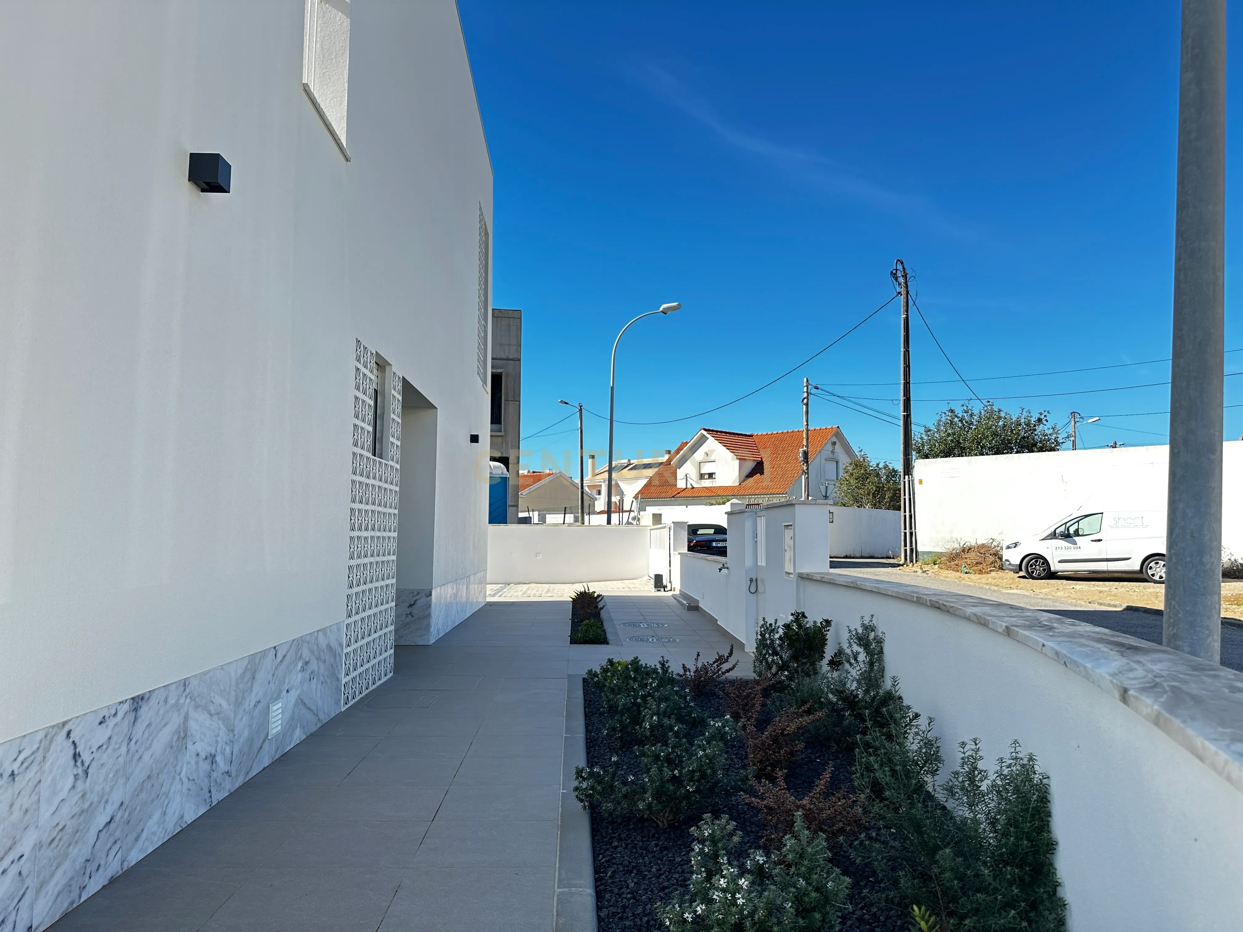 Moradia T4  na  Abrunheira a estrear- Aceita Permuta - Image 61