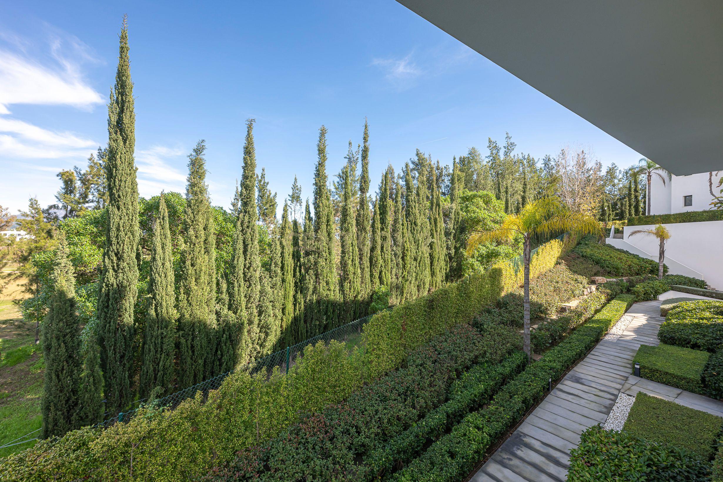 APARTAMENTO DE LUXO NO URB. CATALEYA, ATALAYA-ESTEPONA - Image 31