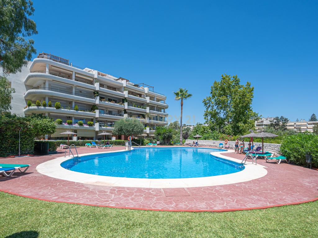 Apartamento exclusivo em Campos de Guadalmina - Image 33
