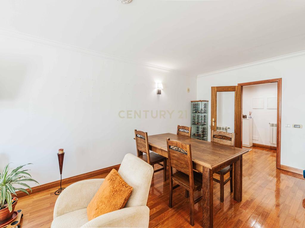 Apartamento T1 em Parede (Cascais)  | Excelente Localização - Image 6