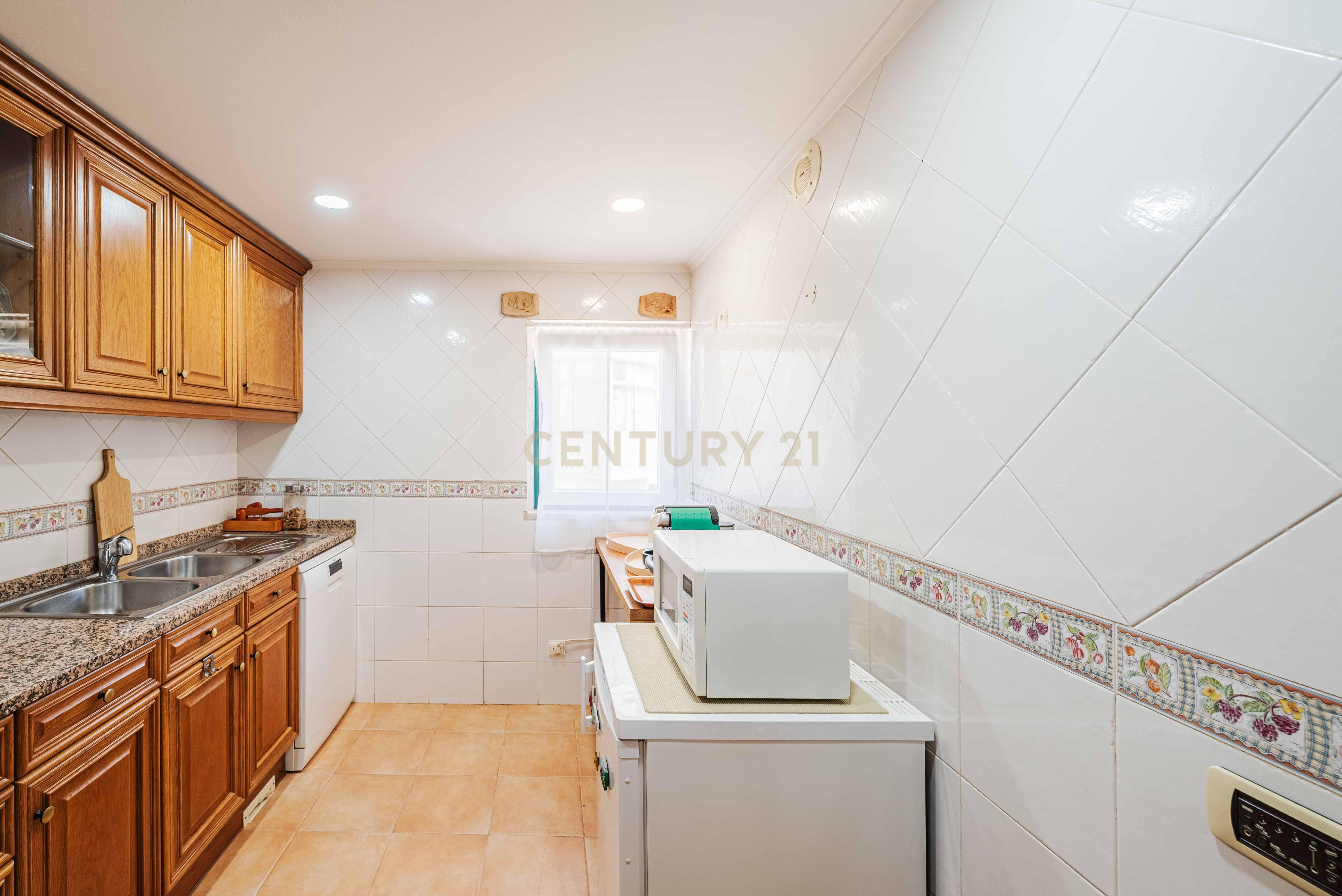 Apartamento T1 em Parede (Cascais) | Excelente Localização - Image 23