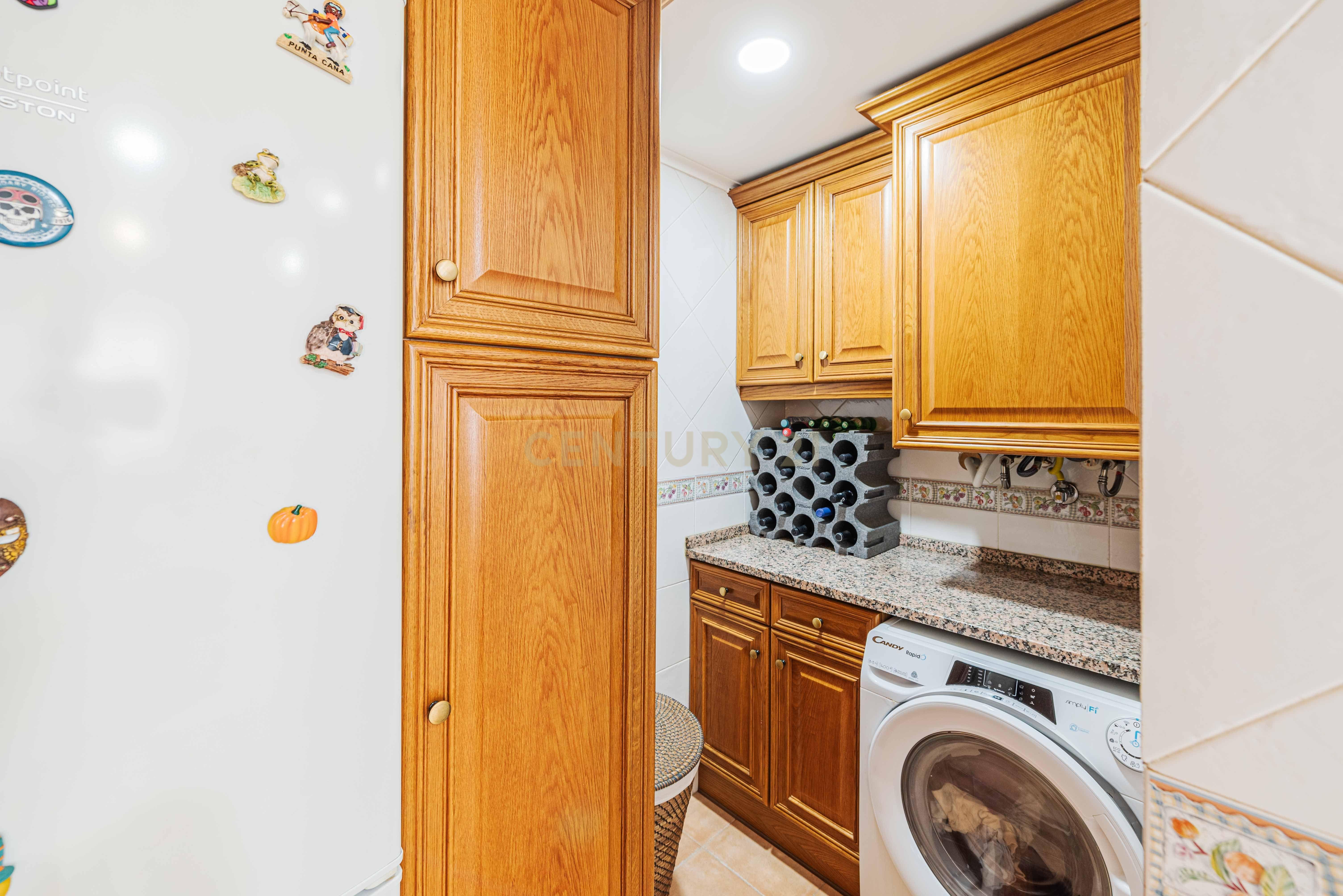 Apartamento T1 em Parede (Cascais) | Excelente Localização - Image 21