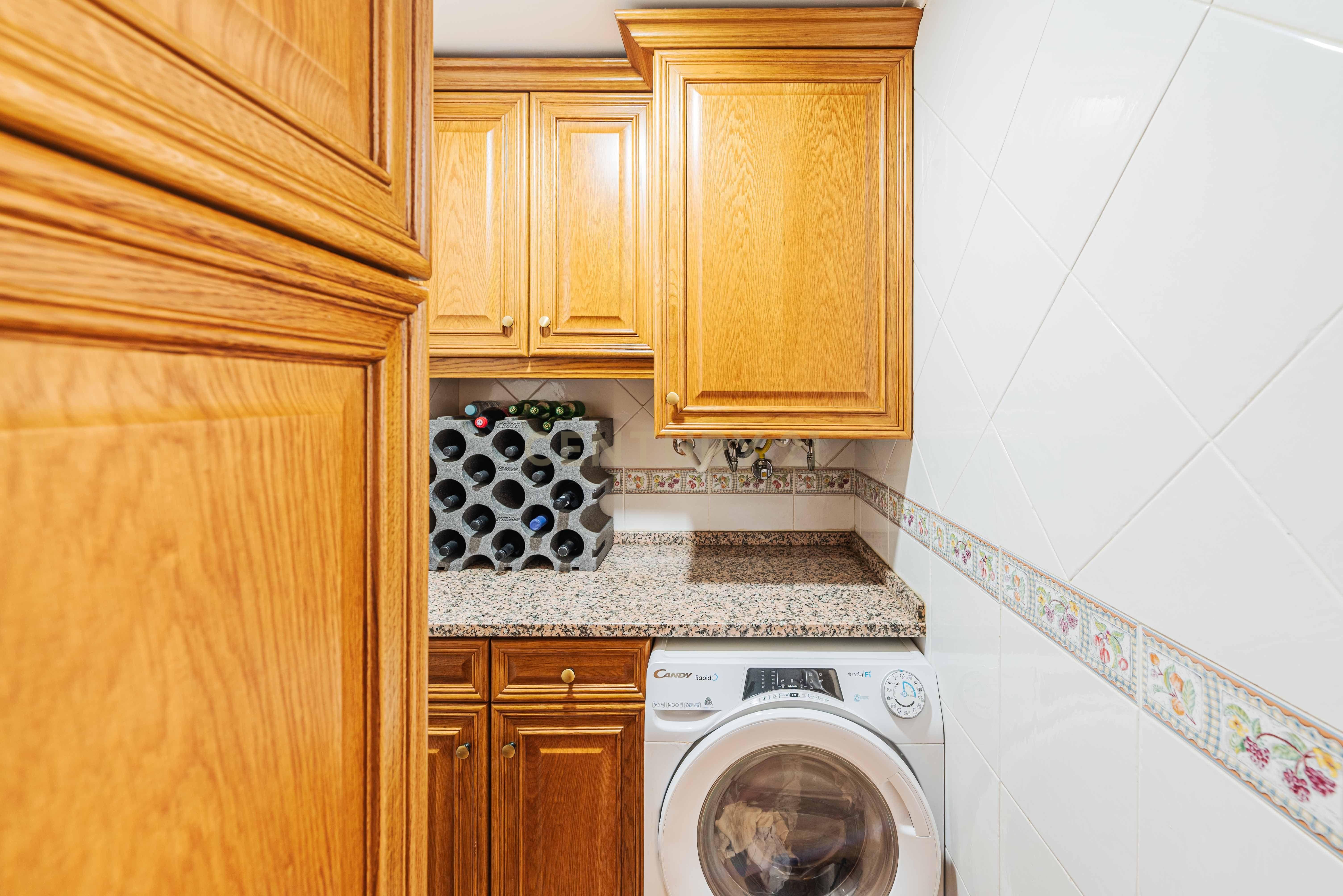 Apartamento T1 em Parede (Cascais) | Excelente Localização - Image 22
