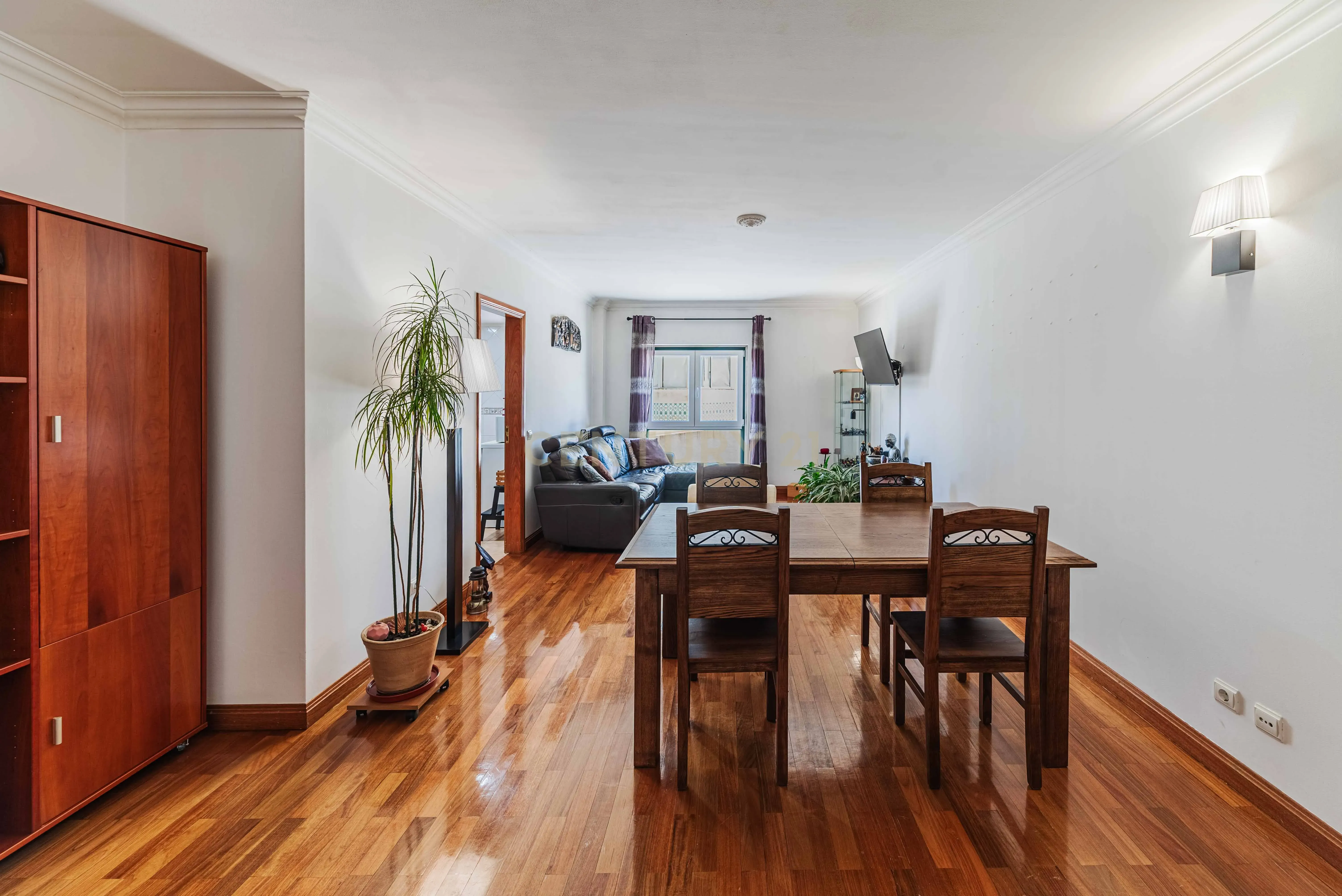 Apartamento T1 em Parede (Cascais) | Excelente Localização - Image 4