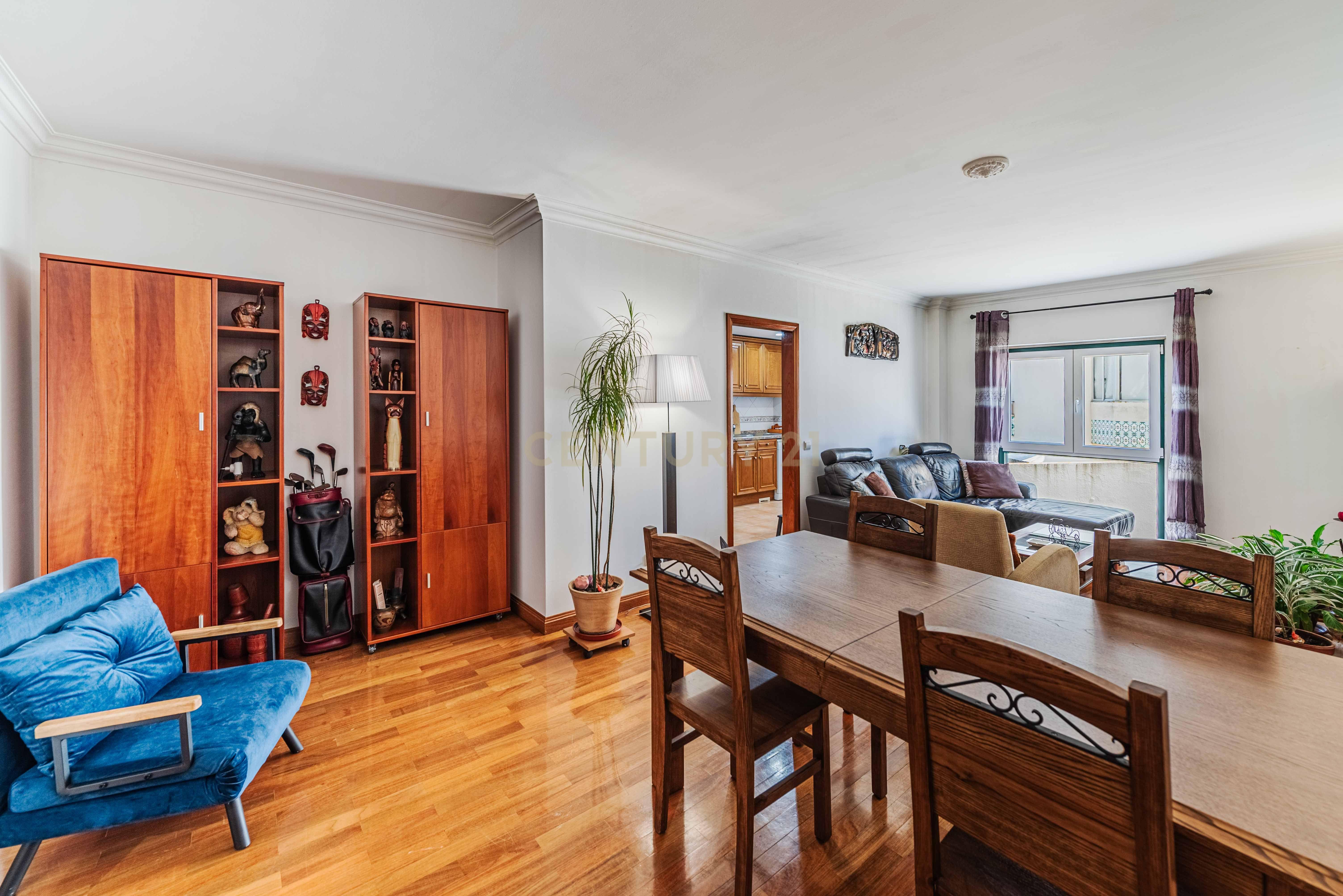 Apartamento T1 em Parede (Cascais) | Excelente Localização - Image 5