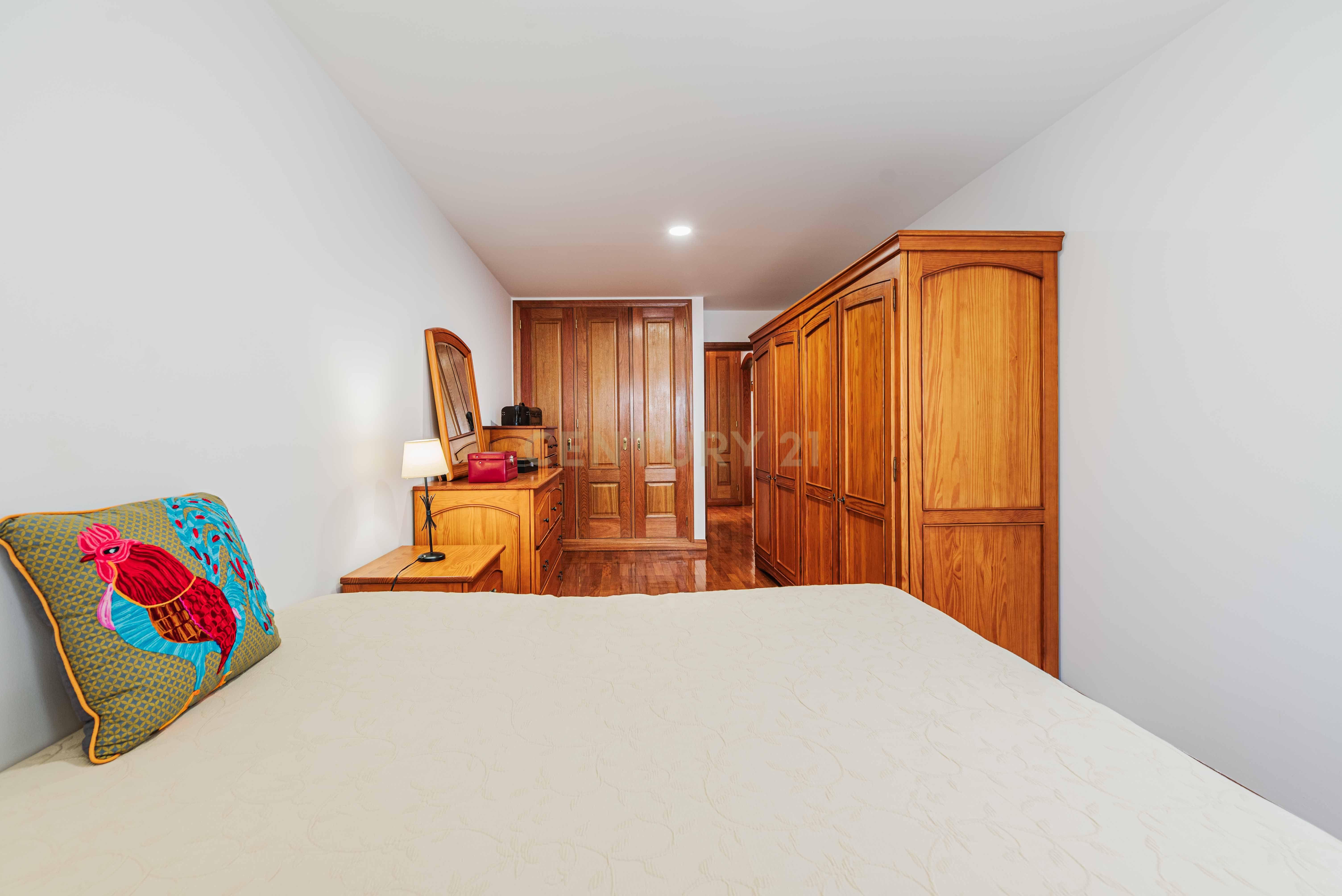 Apartamento T1 em Parede (Cascais) | Excelente Localização - Image 13