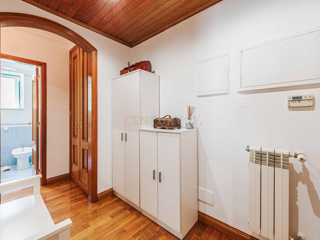 Apartamento T1 em Parede (Cascais)  | Excelente Localização - Image 8