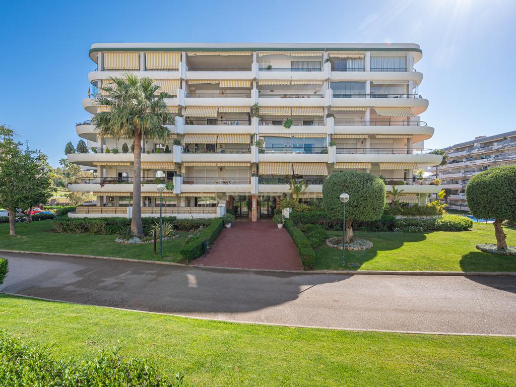 Apartamento exclusivo em Campos de Guadalmina - Image 30