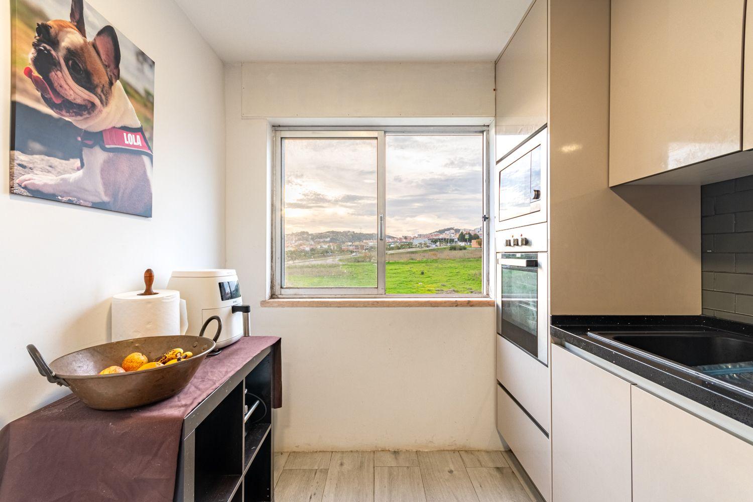 APARTAMENTO T2 FAMÕES - ODIVELAS - Image 2