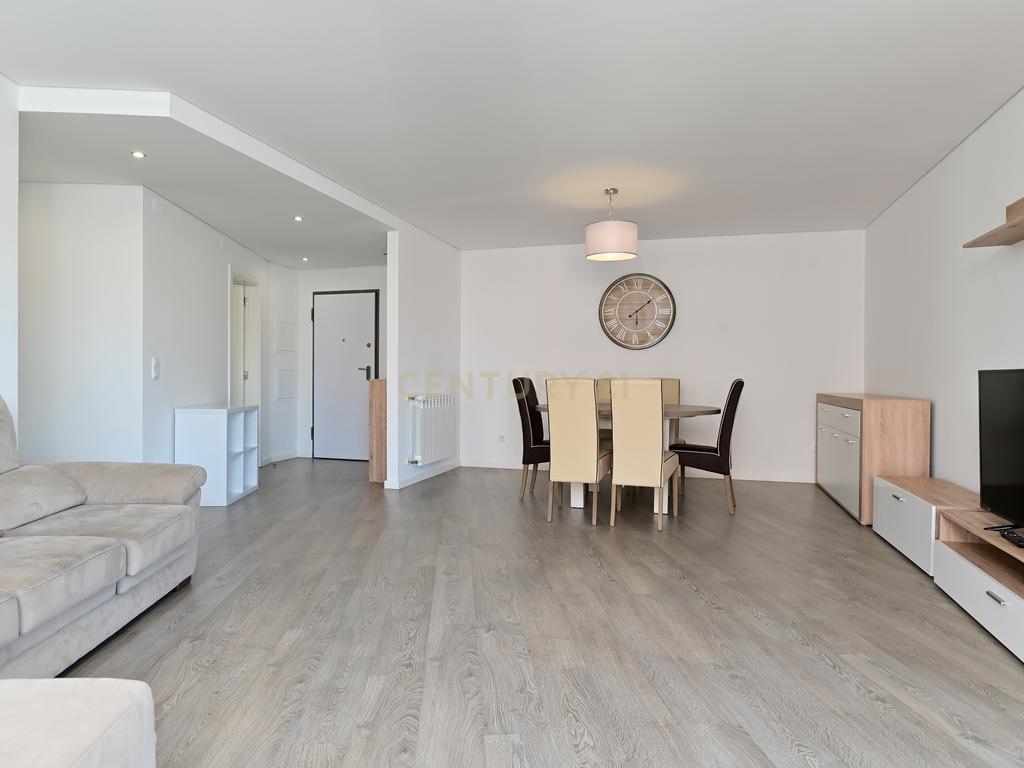 Apartamento com 3 quartos, vista mar, na Parede, Cascais . - Image 3