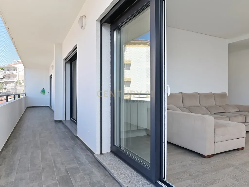 Apartamento com 3 quartos, vista mar, na Parede, Cascais . - Image 5