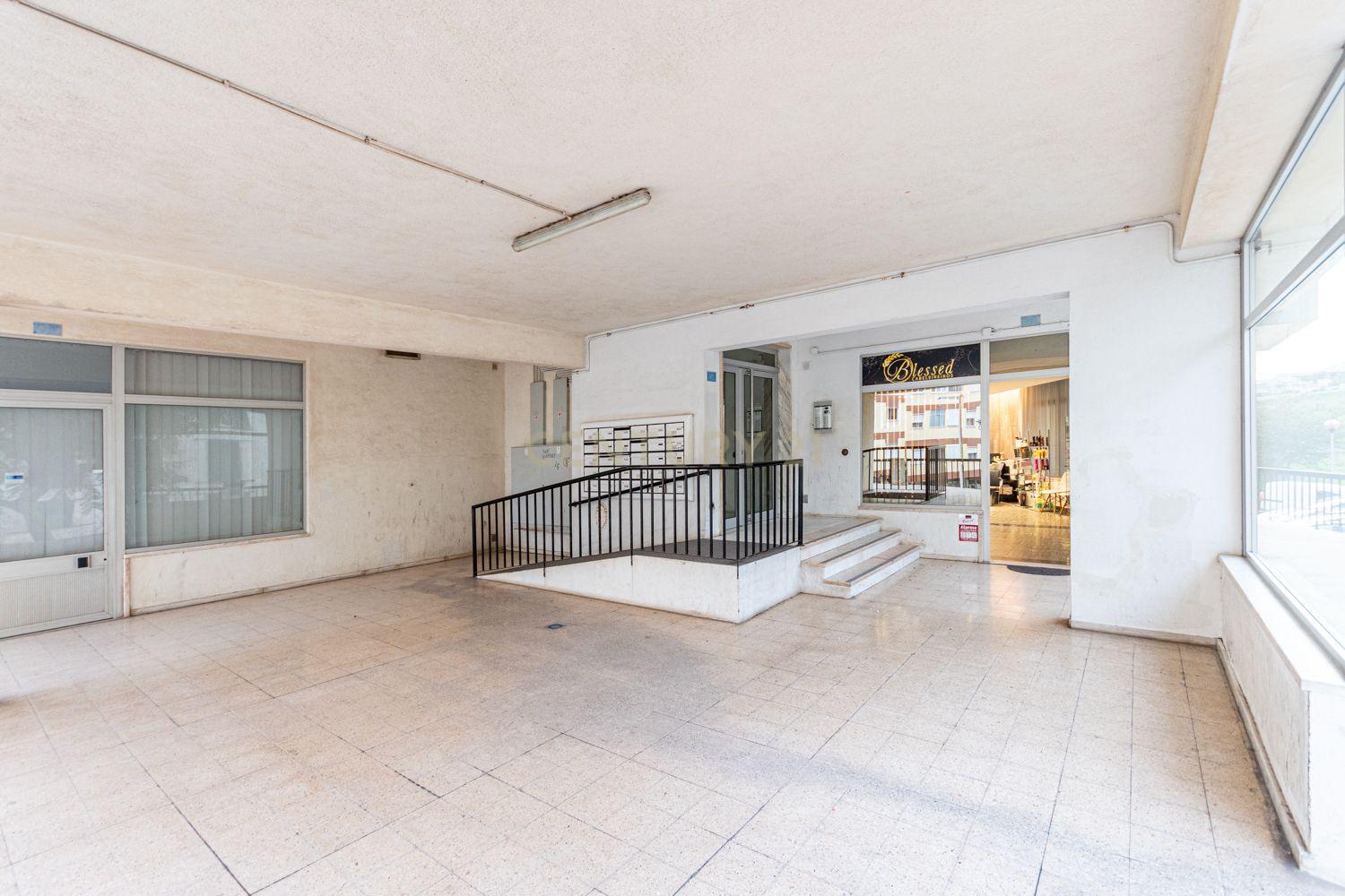 APARTAMENTO T2 FAMÕES - ODIVELAS - Image 17