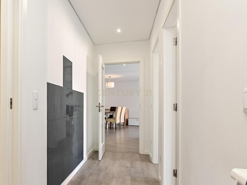Apartamento com 3 quartos, vista mar, na Parede, Cascais . - Image 10