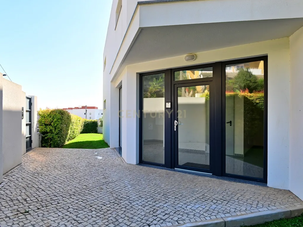Apartamento com 3 quartos, vista mar, na Parede, Cascais . - Image 17