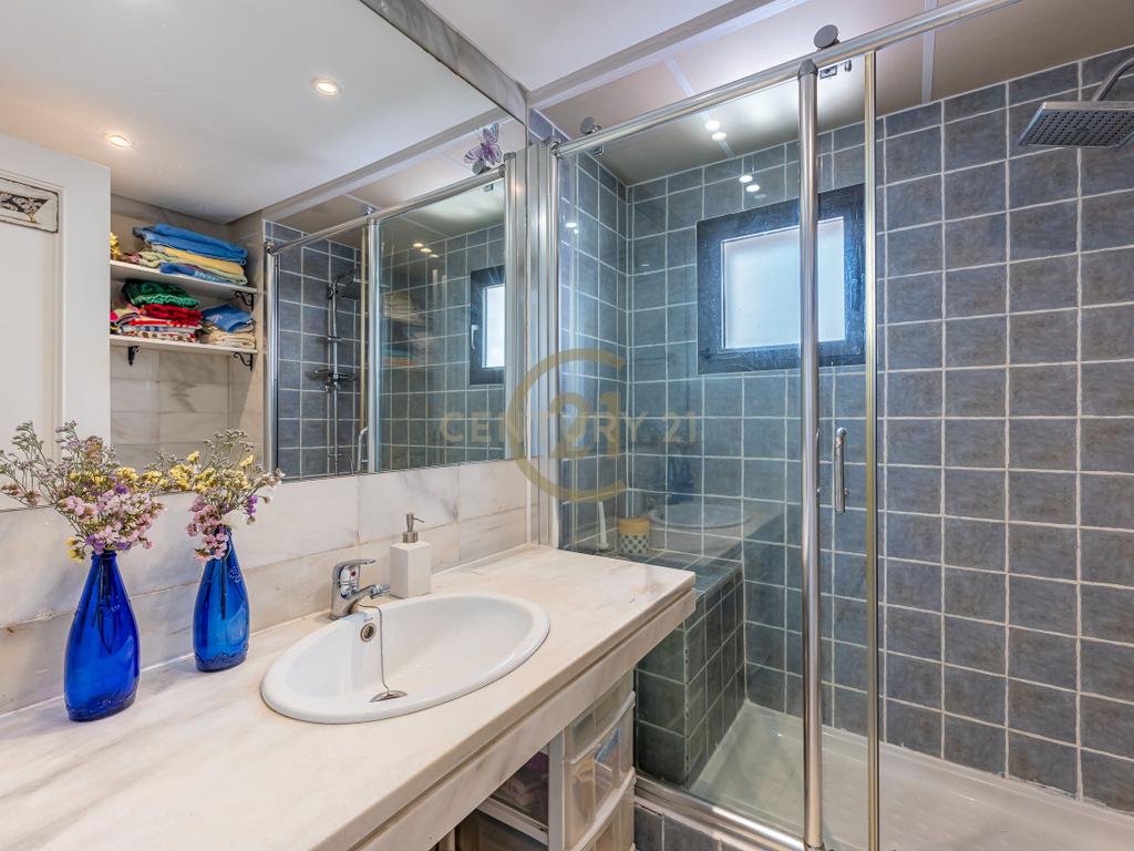Apartamento Moderno em Málaga com Piscina e Proximidade à Praia - Image 18