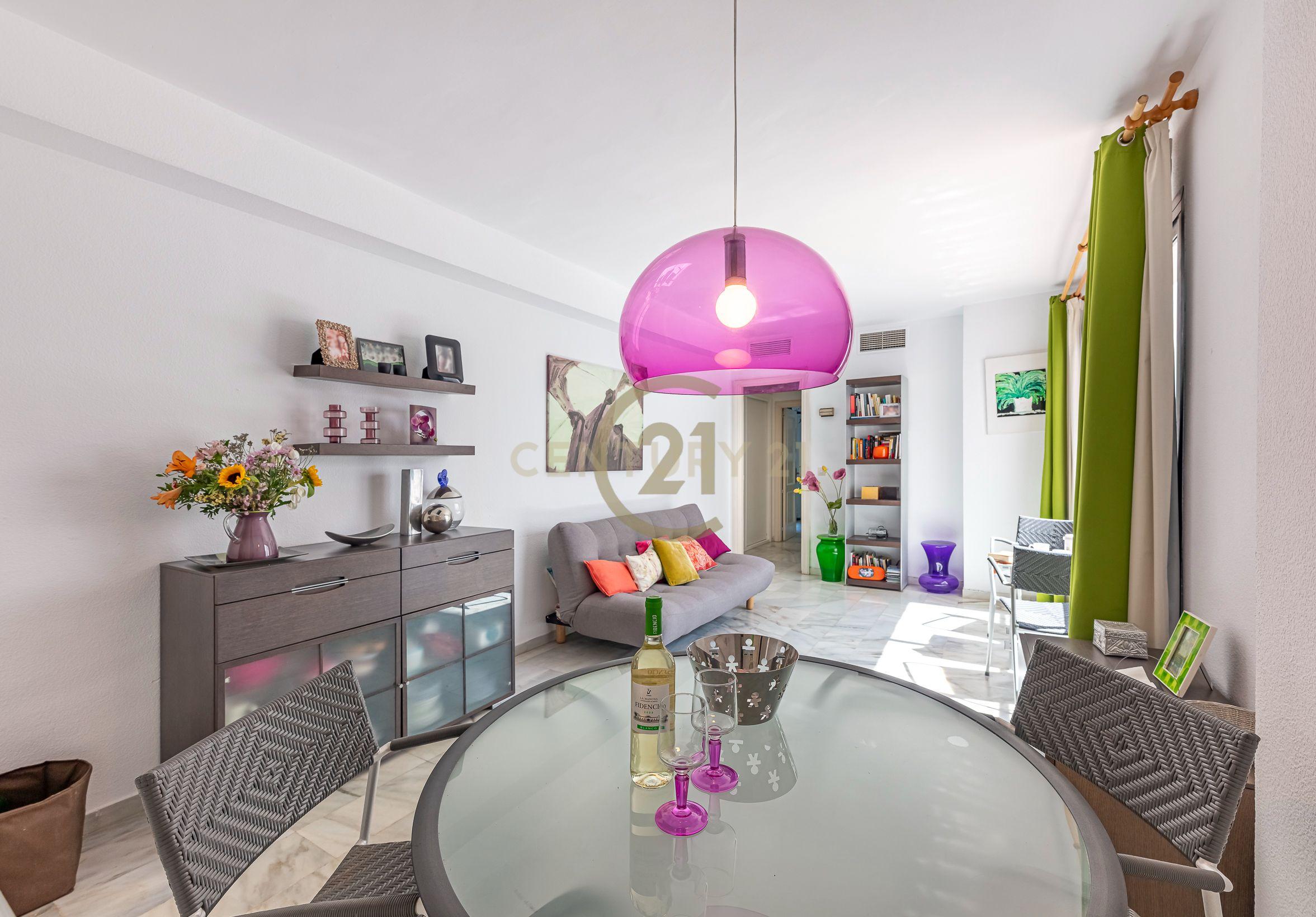 Apartamento Moderno em Málaga com Piscina e Proximidade à Praia - Image 8