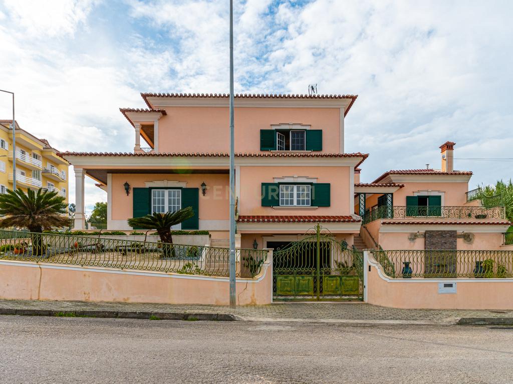 MORADIA EM SANTARÉM - CONFORTO E ELEGÂNCIA - Image 59