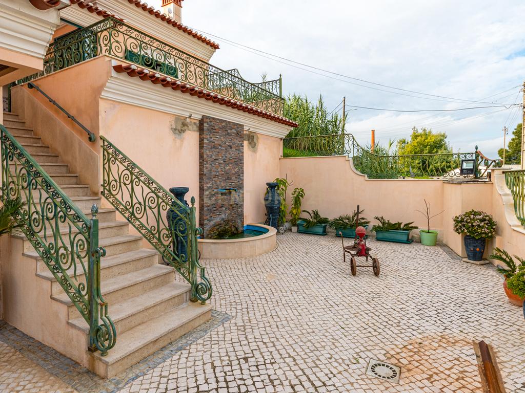 MORADIA EM SANTARÉM - CONFORTO E ELEGÂNCIA - Image 52