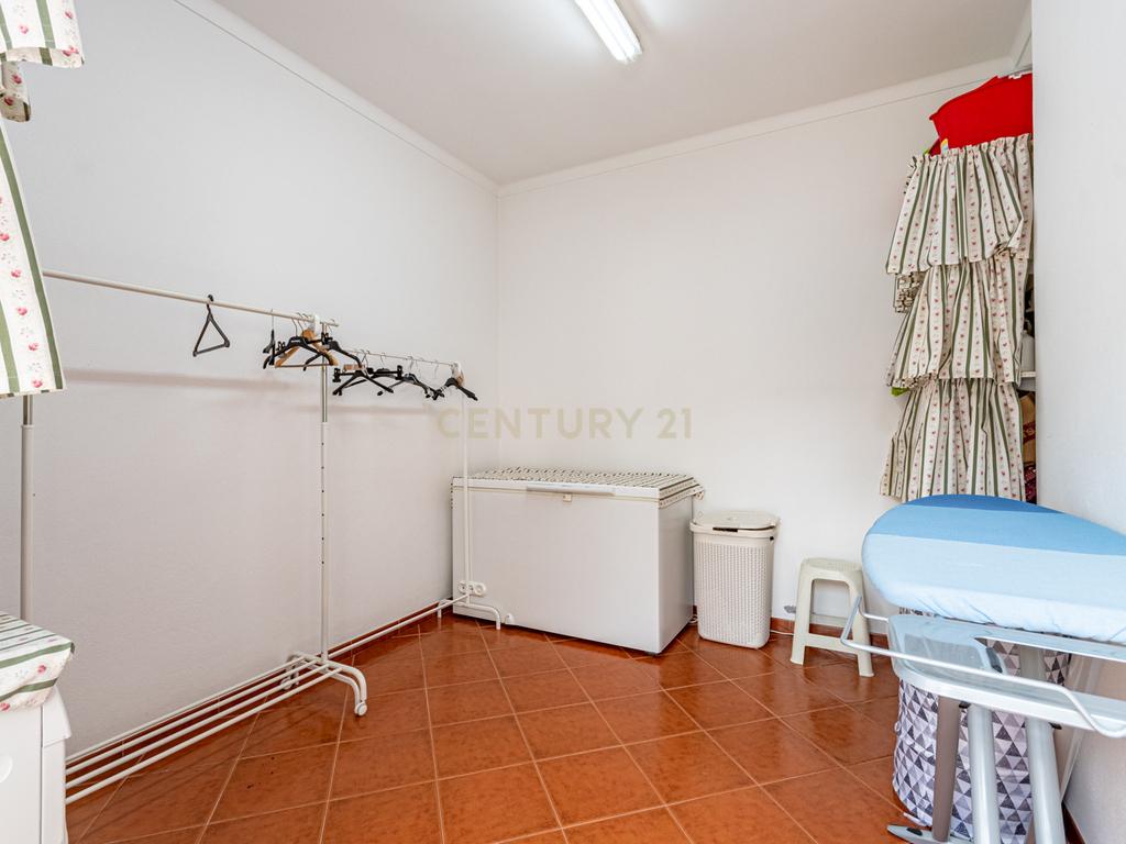MORADIA EM SANTARÉM - CONFORTO E ELEGÂNCIA - Image 43