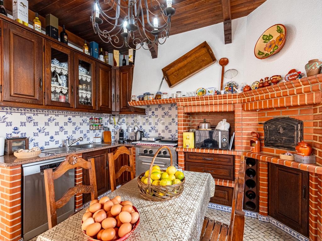 MORADIA EM SANTARÉM - CONFORTO E ELEGÂNCIA - Image 35