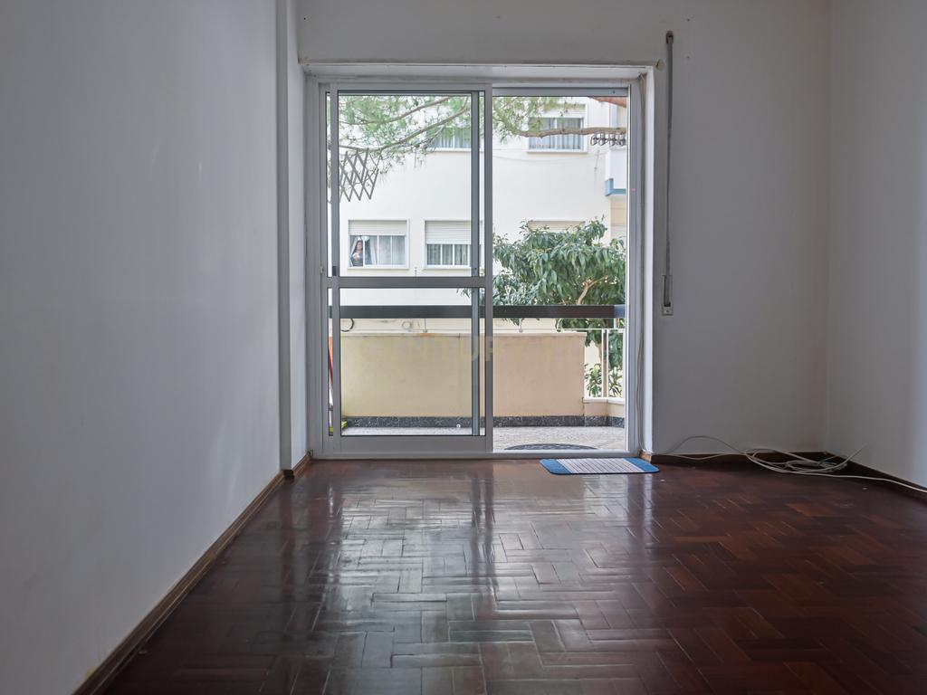 Apartamento T3 Queluz- Parque Urbano Felicio Loureiro - Image 1