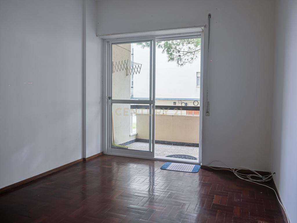 Apartamento T3 Queluz- Parque Urbano Felicio Loureiro - Image 12