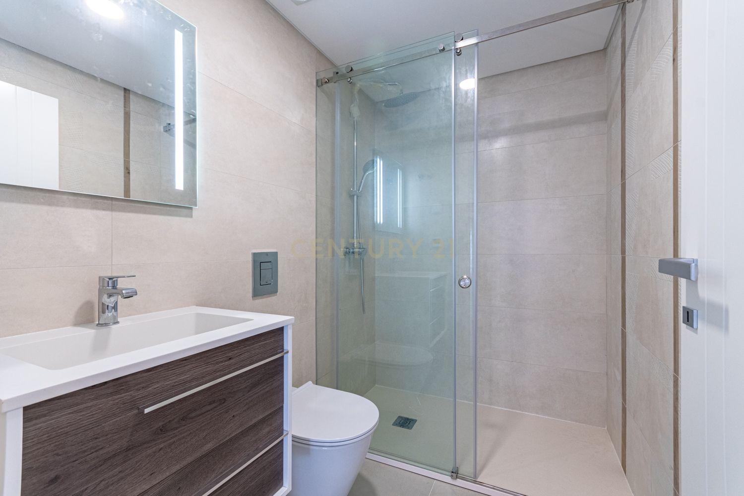 Vende-se Moradia T5 de Arquitetura Contemporânea em Localização Privilegiada – Famões, Odivelas - Image 62