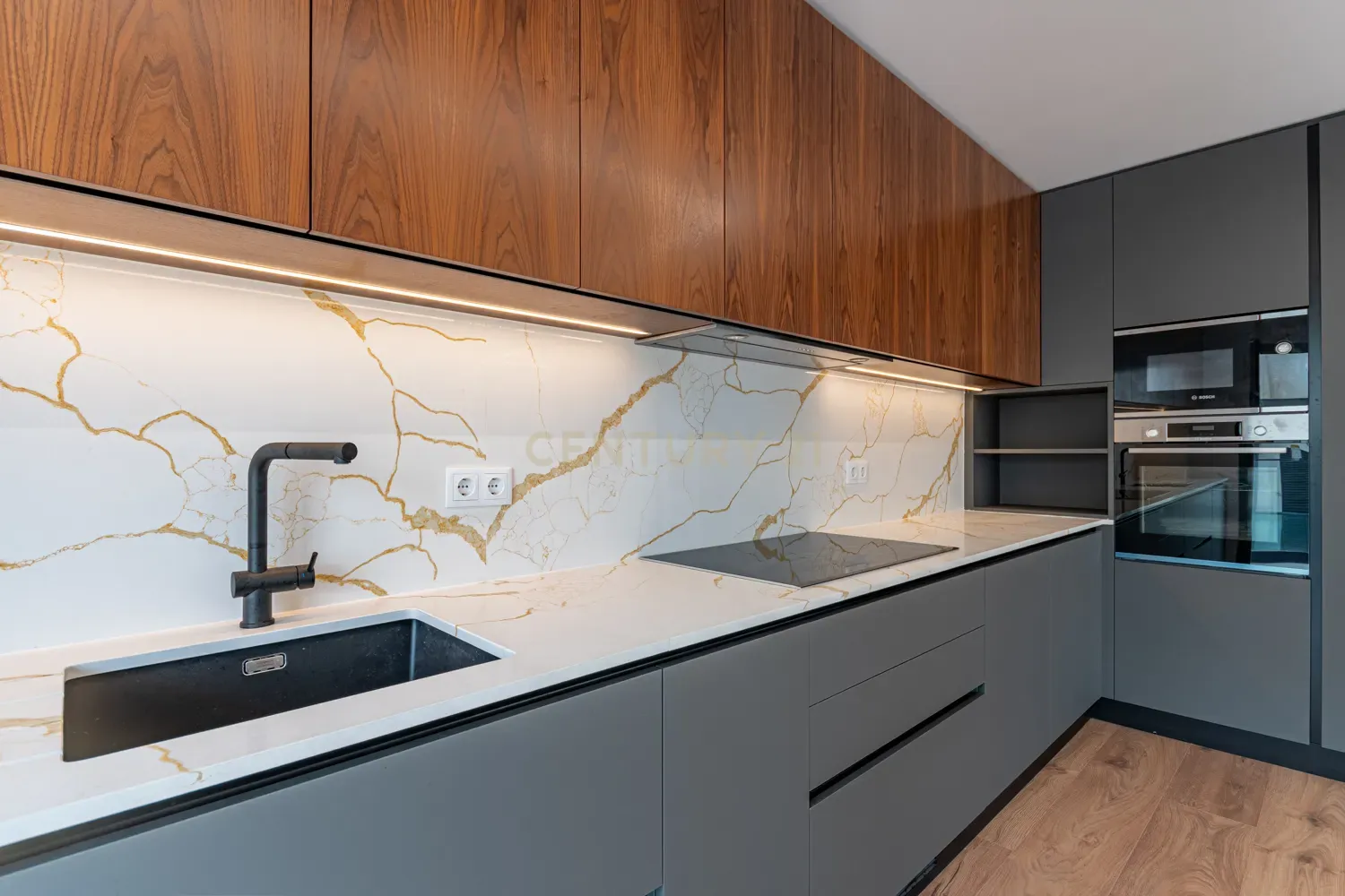 Vende-se Moradia T5 de Arquitetura Contemporânea em Localização Privilegiada – Famões, Odivelas - Image 19
