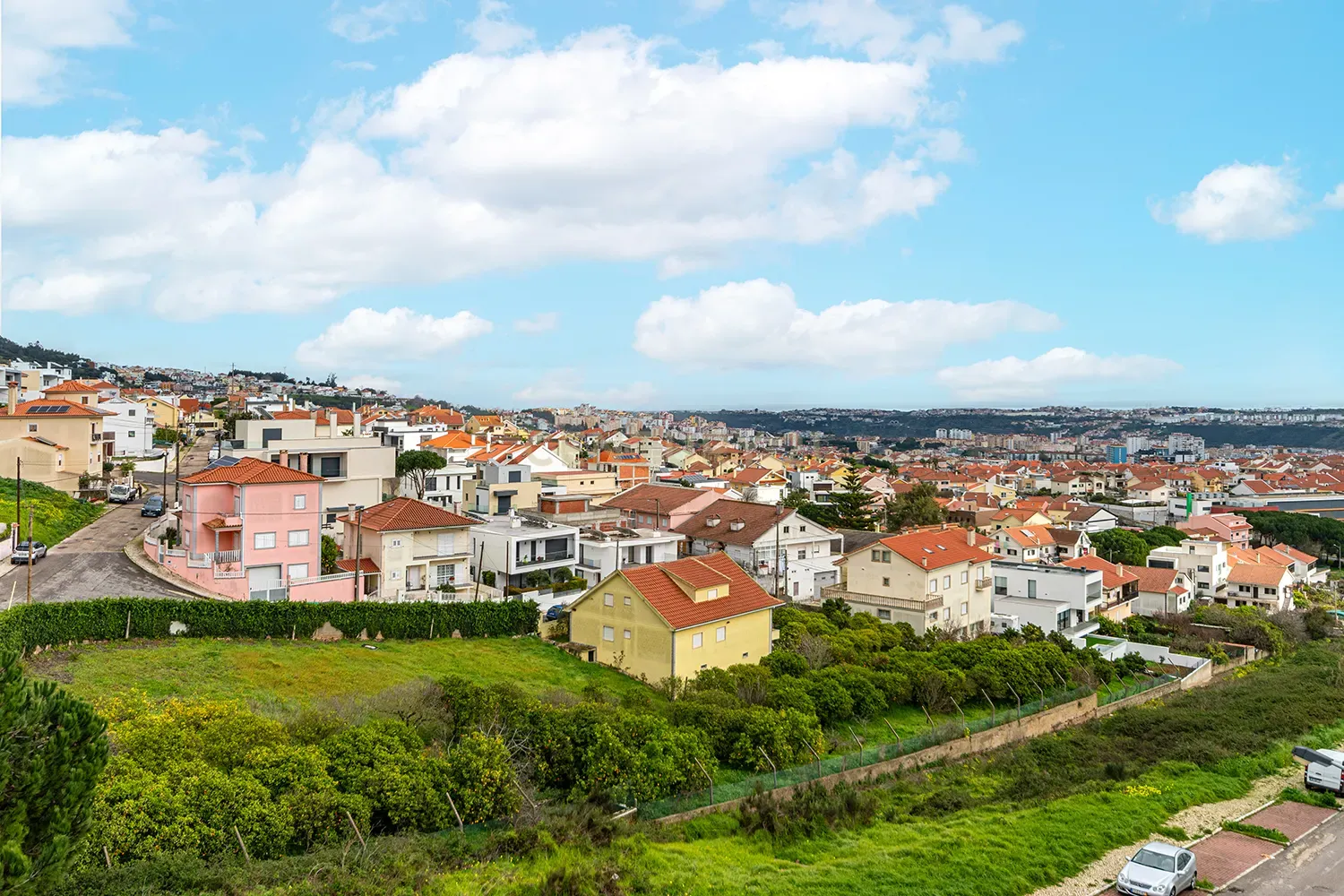 Vende-se Moradia T5 de Arquitetura Contemporânea em Localização Privilegiada – Famões, Odivelas - Image 51