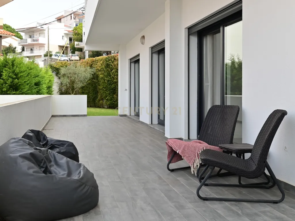 Apartamento T3 em condomínio fechado, Parede, Cascais. Vista Mar no terraço. - Image 7