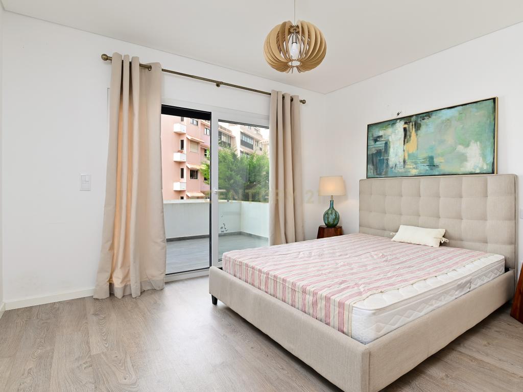 Apartamento T3 em condomínio fechado, Parede, Cascais. Vista Mar no terraço. - Image 17