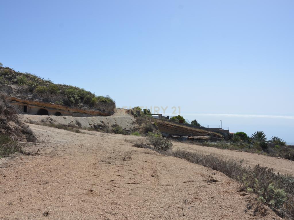undefined - Image 25