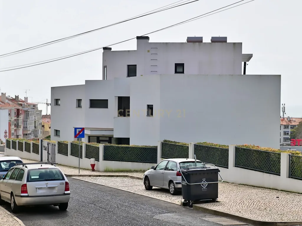 Apartamento T3 em condomínio fechado, Parede, Cascais. Vista Mar no terraço. - Image 30