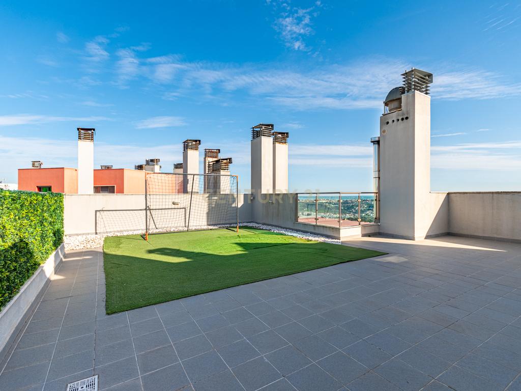 APARTAMENTO T4 TRIPLEX- URB JARDIM DA AMOREIRA - ODIVELAS - Image 46