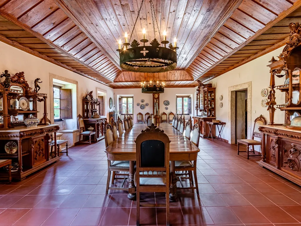 Quinta Velha - “Tenha uma propriedade de luxo perto mas longe dos principais centros.” - Image 48