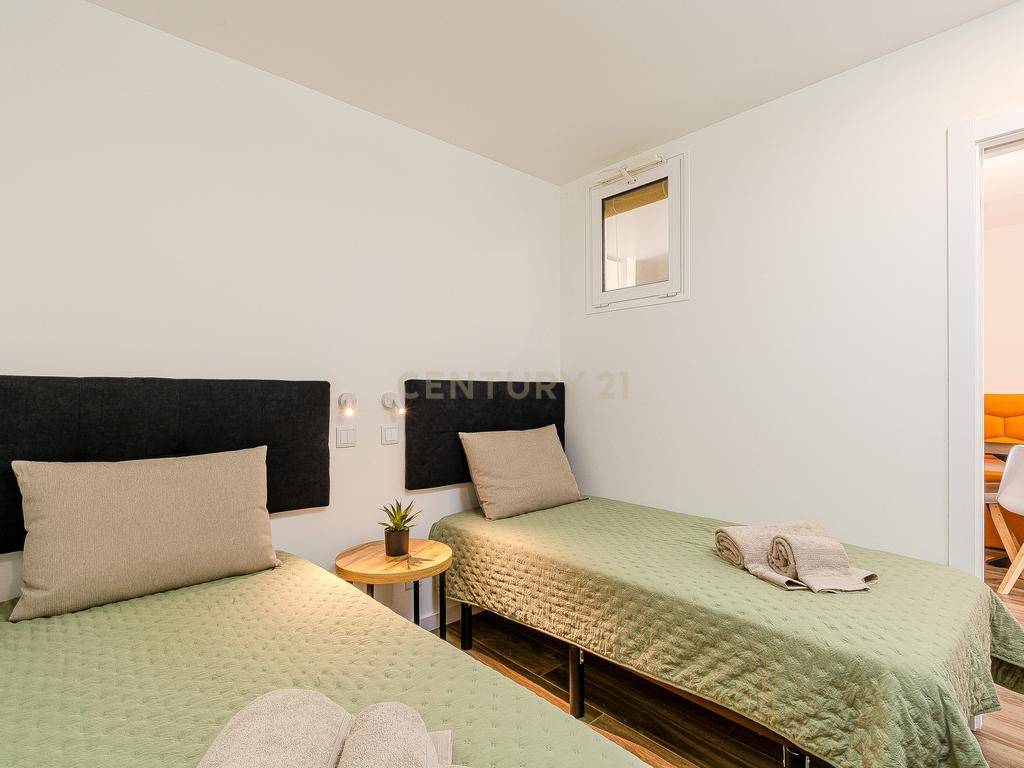 Apartamento T0+2  Salgados Renovado - Image 28