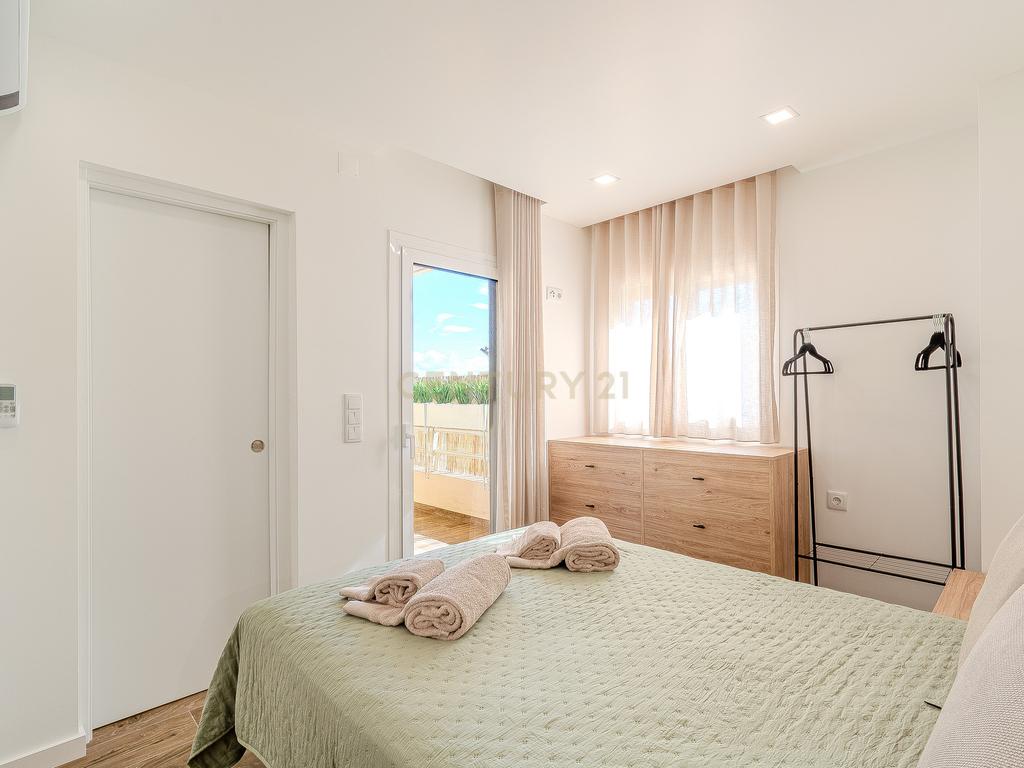 Apartamento T0+2  Salgados Renovado - Image 16