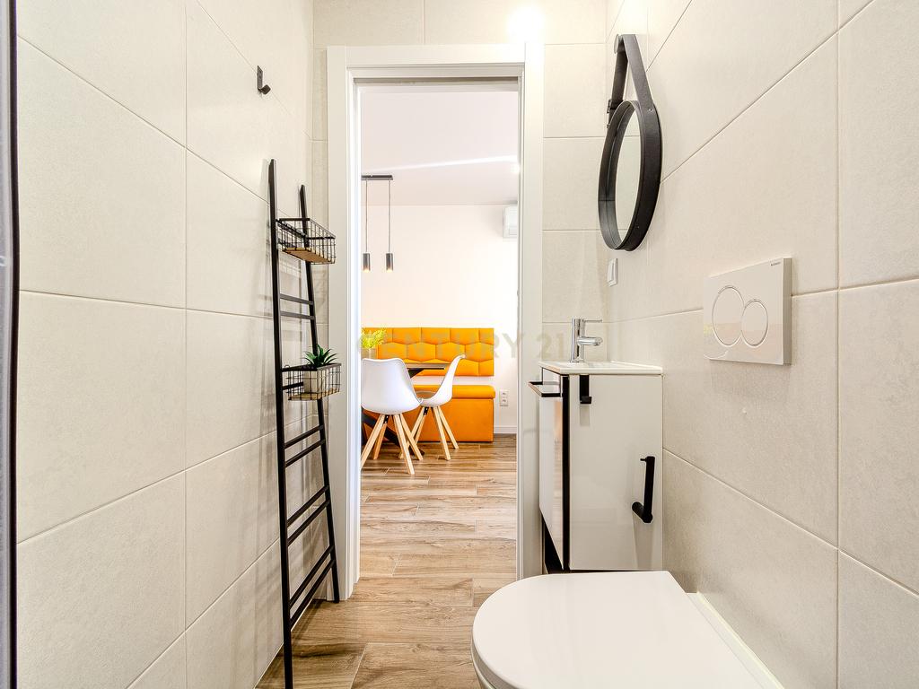 Apartamento T0+2  Salgados Renovado - Image 24