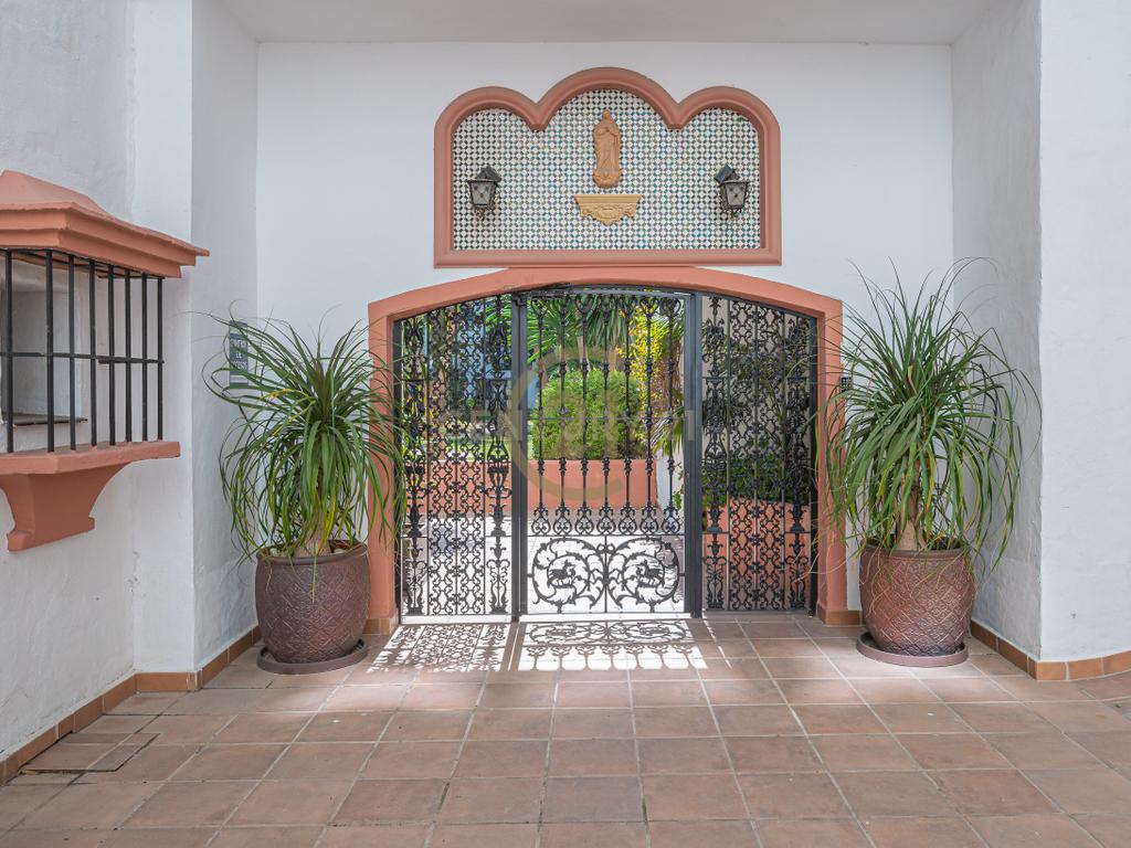 Apartamento Moderno em Málaga com Piscina e Proximidade à Praia - Image 32