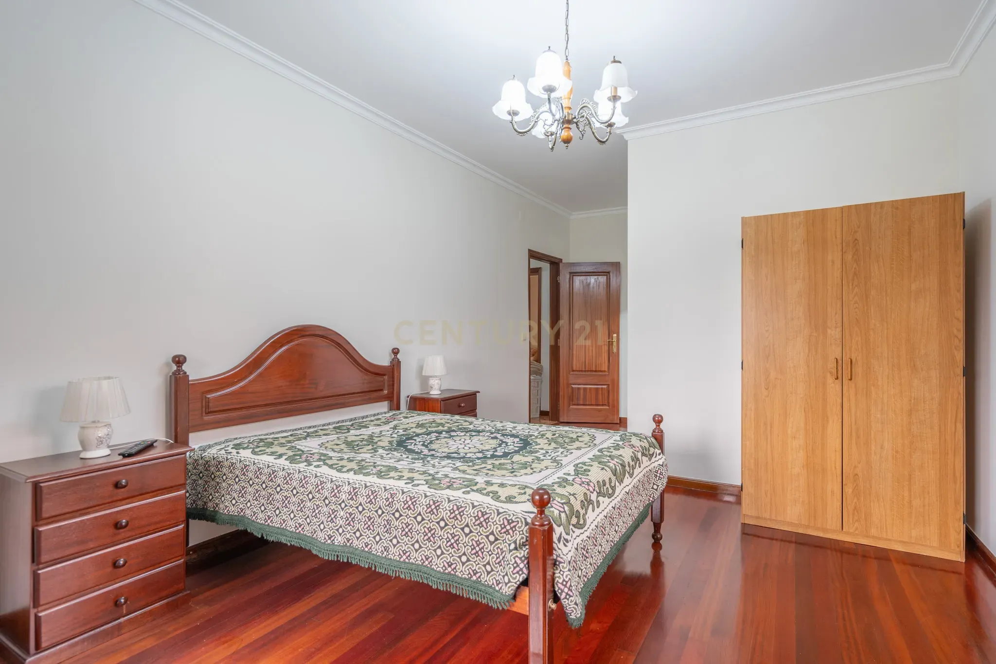 Imponente Moradia com 8 quartos, construída em pedra, situada em Prozelo, Arcos de Valdevez - Image 30