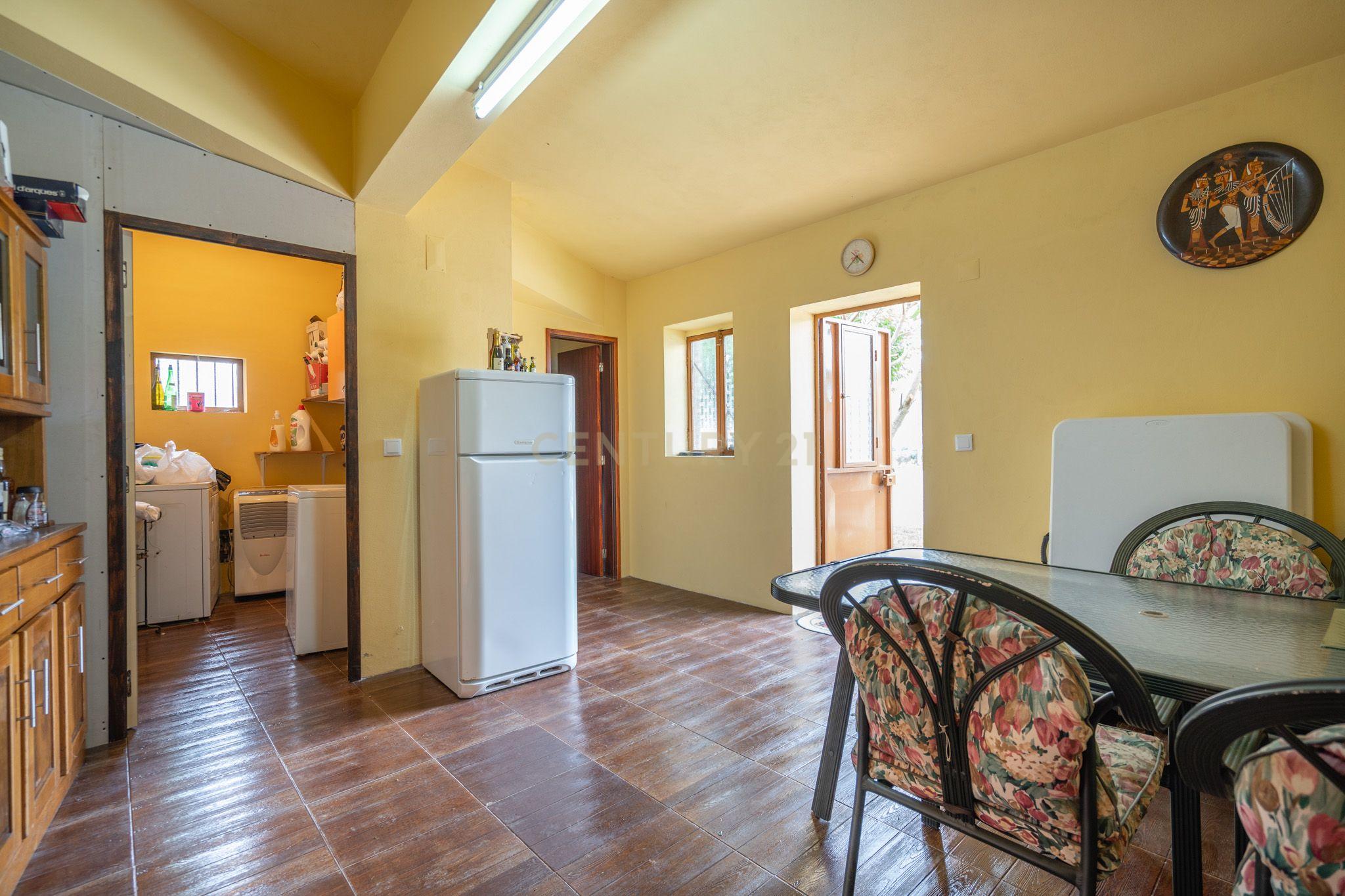Imponente Moradia com 8 quartos, construída em pedra, situada em Prozelo, Arcos de Valdevez - Image 65