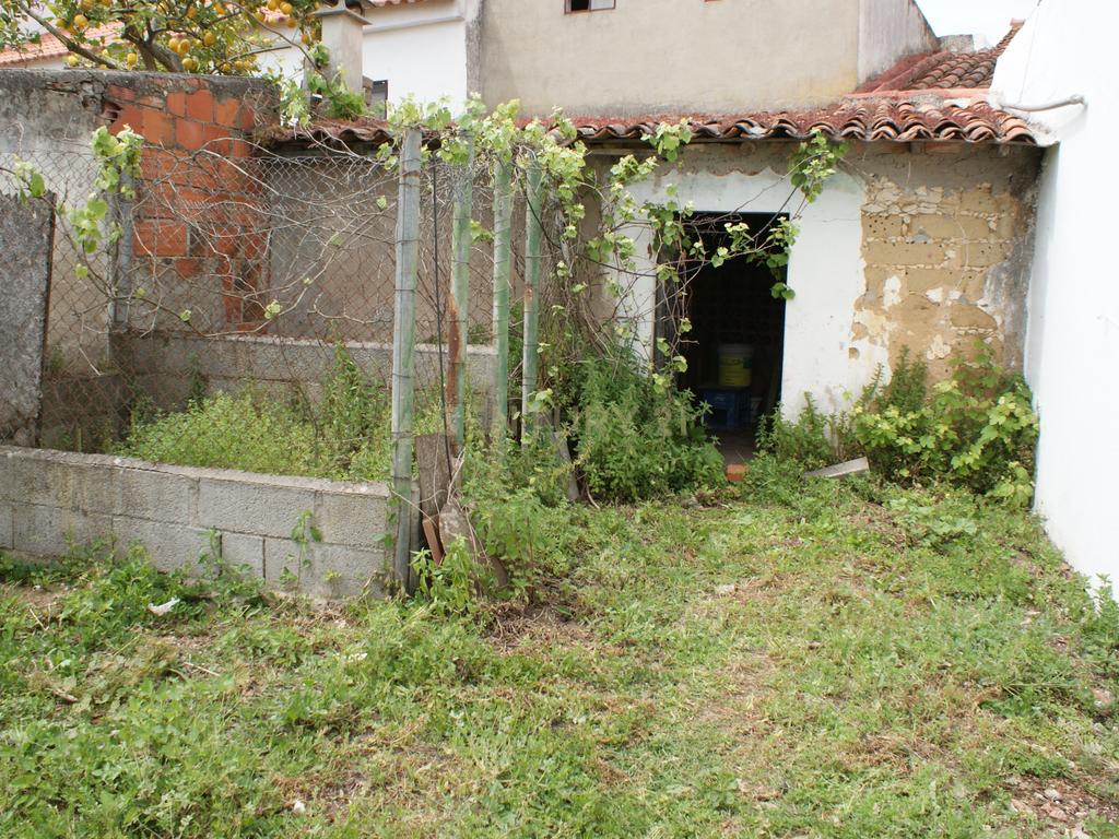 Moradia T1 em Vale de Figueira, Santarém - Image 10