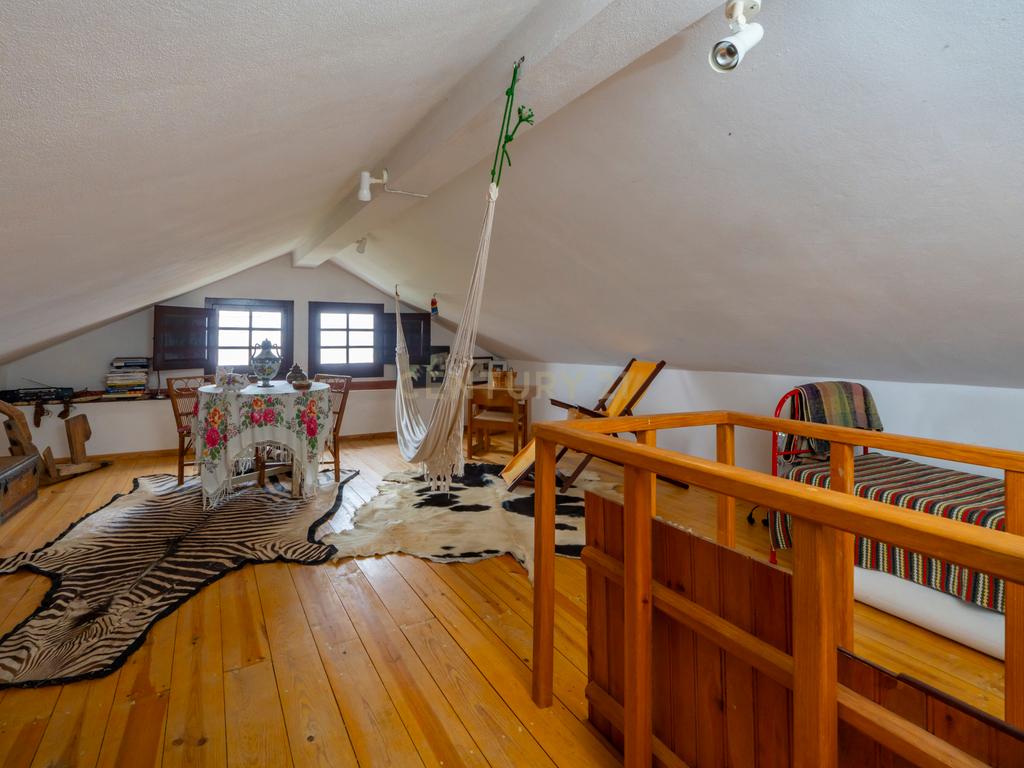 Moradia típica na Serra de Montejunto – Ideal para viver ou investir em turismo rural - Image 22