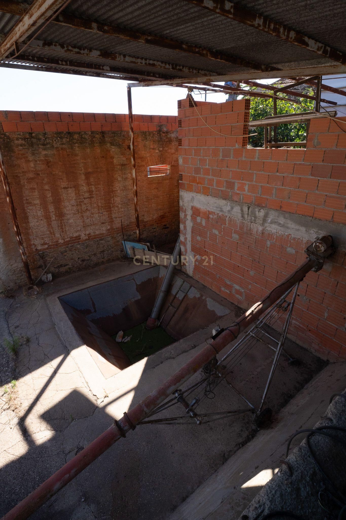 Armazém com negócio de secagem de cereais em funcionamento em Santiago do Cacém - Alvalade do Sado - Image 56