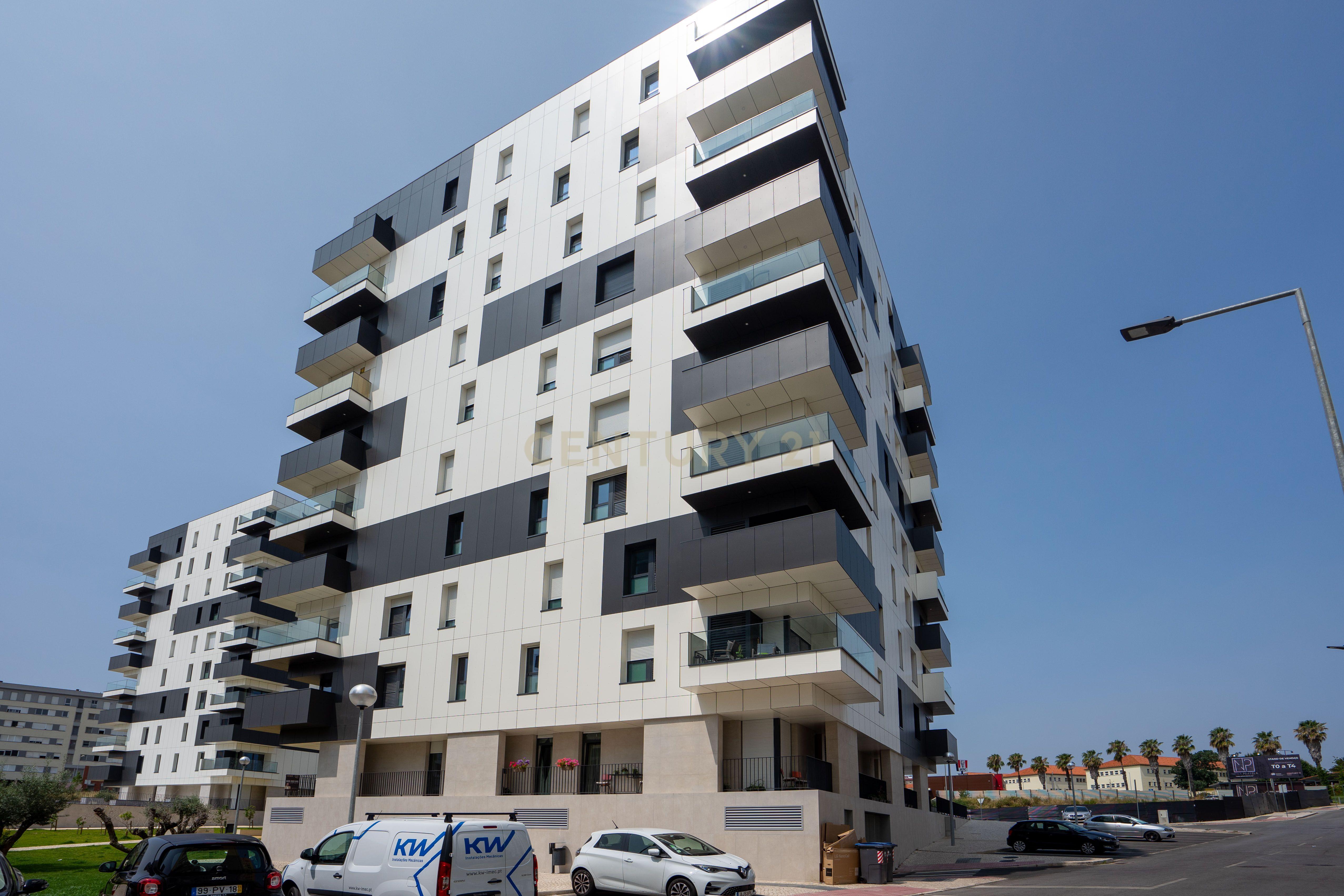 T1, Portela, Loures - Image 26