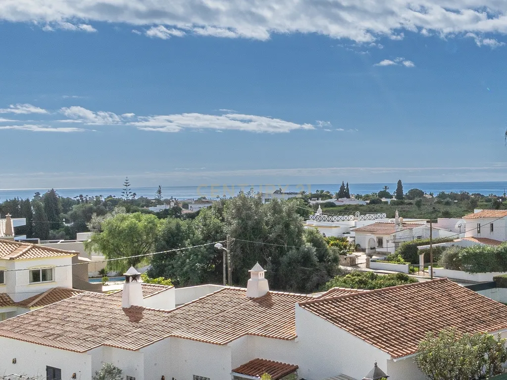 Excelente moradia em Carvoeiro - Image 3