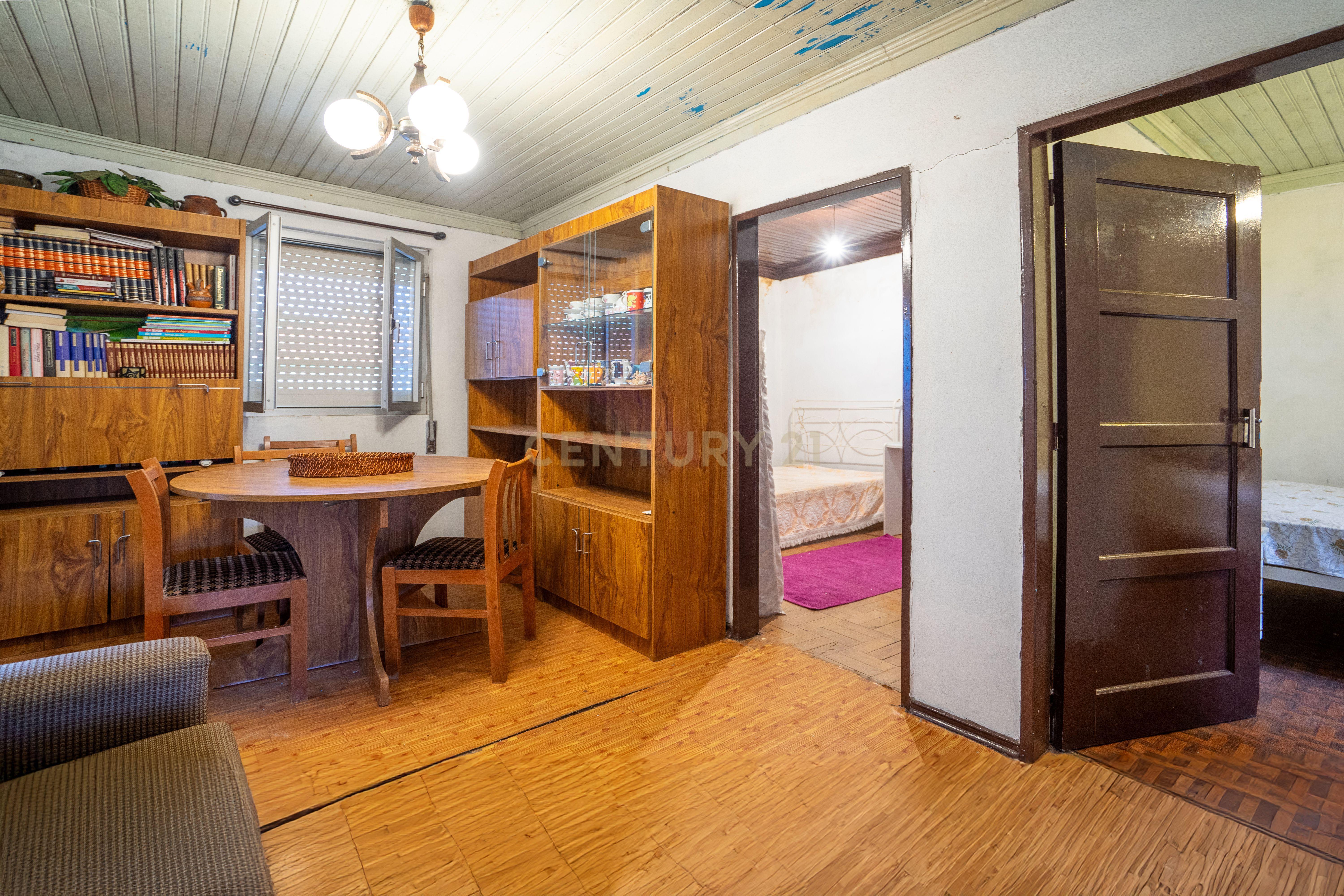 Casa antiga com potencial em Gestosa Fundeira - Image 7