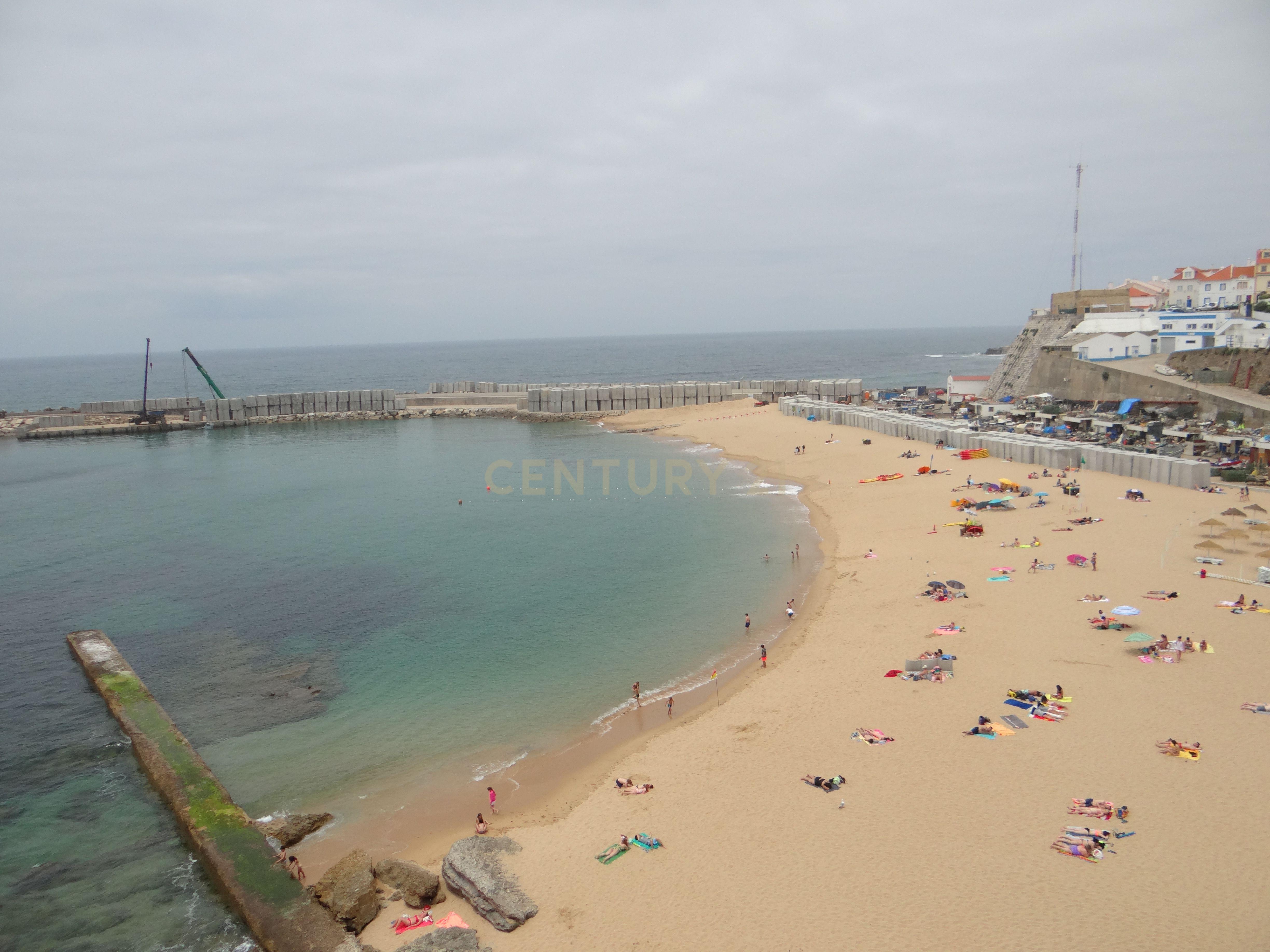 Apartamento Remodelado com Vista Mar na Ericeira, lugar de parqueamento e arrecadação - Image 41